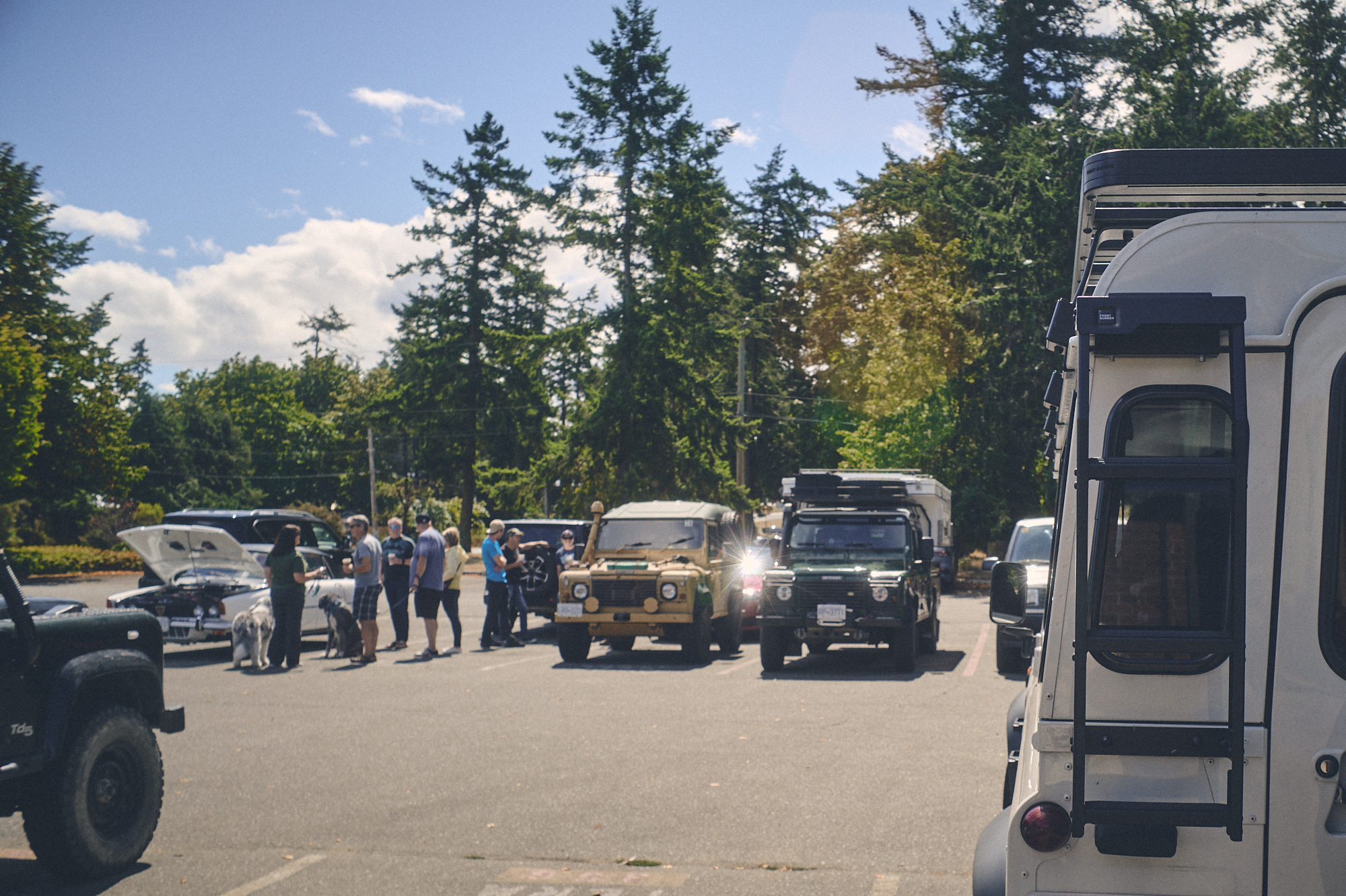 Land Rovers & Coffee